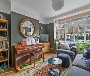 3 Bed Semi-Detached House, Coleridge Road, E17 - Photo 1