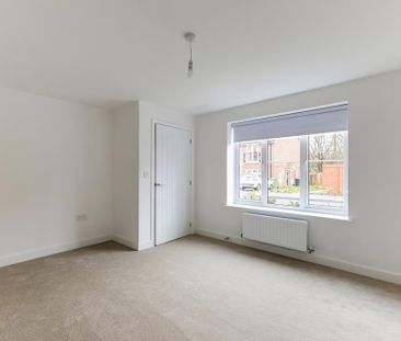 3 bedroom semi-detached house to rent - Photo 6