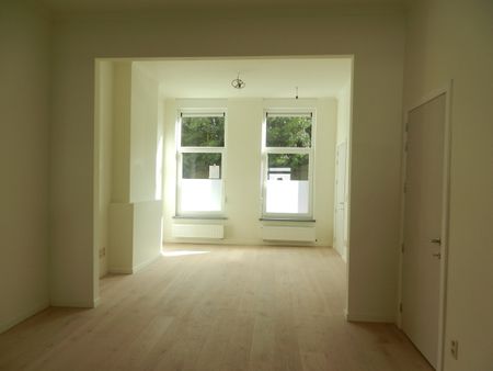 Lichtrijke ruime Herenwoning nabij Gent- Centrum te huur - Photo 5