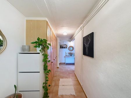 Appartement de 4.5 pièces au rez-de-chaussée - Photo 4