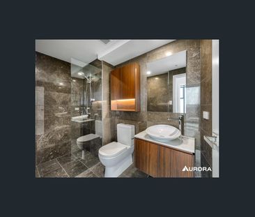 Luxury SkyTower Apartment with Panoramic City Views - Photo 5