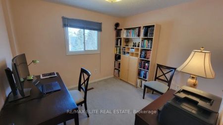Detached Home For Lease | N9253423 - Photo 4