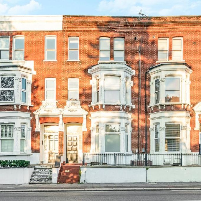 2 bedroom terraced house to rent - Photo 1