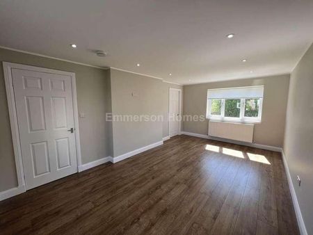 Lismore Drive, Linwood, PA3 - Photo 2