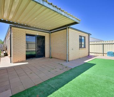 15 Dawn Street - Photo 1