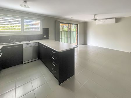 24 Carmichael Court, Sebastopol - Photo 5