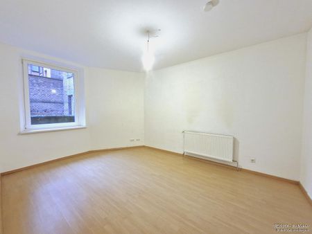 Schöne, große 2-Zimmer-Erdgeschosswohnung - Photo 3