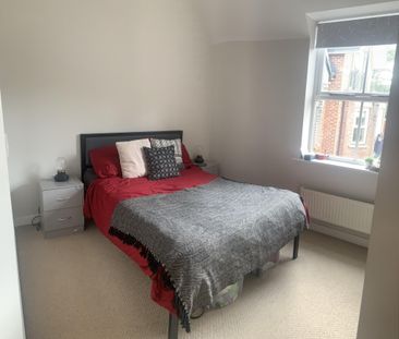 Two Bedroom Flat for Rent in Ellesmere Park - Photo 6