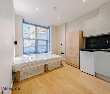 Studio to rent - Photo 1