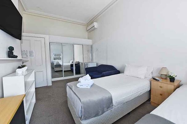 Room 4 (Non Ensuite) - Photo 1