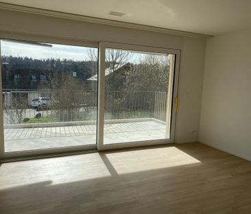 Moderne und helle Wohnung im Eigentumsstandard - Foto 1