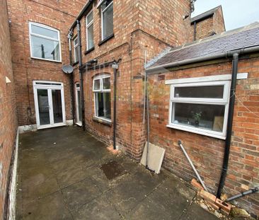 5 bedroom terraced house to rent - Photo 6