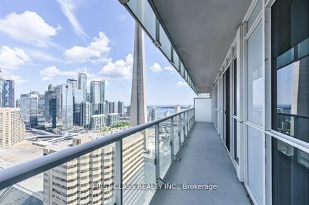 300 Front Street Lofts 300 , #3010 - Photo 2