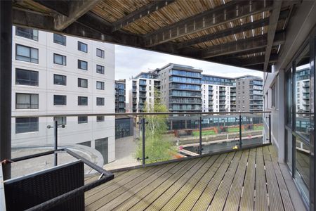 11, McClintock House, The Boulevard, Leeds, West Yorkshire, LS10 1LP - Photo 3