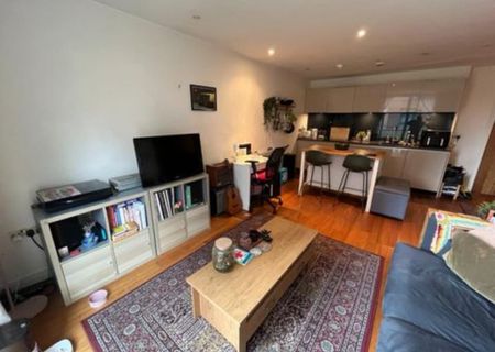 1 Bed Flat, Munday Street, M4 - Photo 2