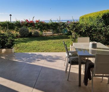3 Bedroom Apartment For Rent in Estepona, Málaga - Photo 6