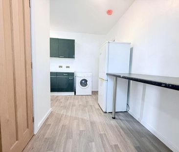 Mayfield Road, Southampton, Hampshire - Photo 3