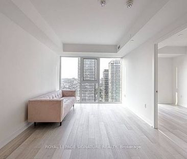 1 Bedroom, 1 Bathroom - 357 King West - Photo 1