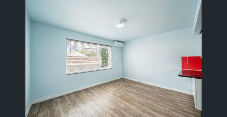 Modern living in the heart of Essendon - Photo 5