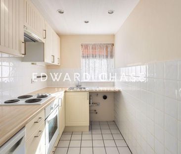 2 bedroom ground floor flat to rent - Photo 5