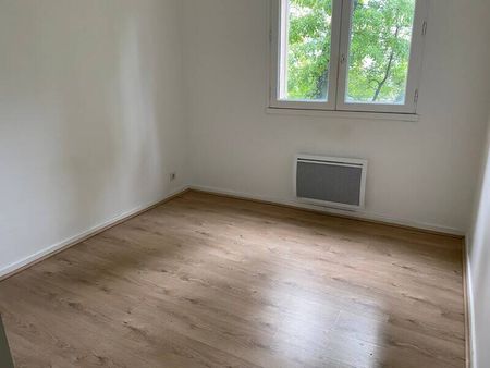 Location appartement t2 à Aubenas (07200) - Photo 3