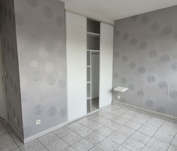 Location Appartement 2 pièces 52m² COURRIERES 62710 - Photo 2