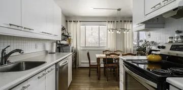Appartement · 10852 m² · Québec - Photo 2