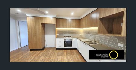 Modern Inner-City Living in the Heart of Coorparoo - Photo 3