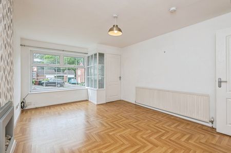 2 Bed Terraced House, Allerton Grange Croft, LS8 - Photo 2