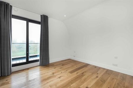 3 bedroom flat to rent - Photo 5