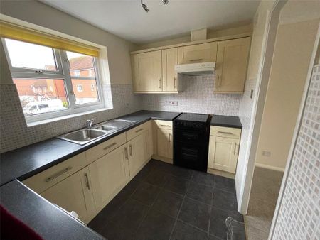 1 bedroom flat to rent - Photo 4