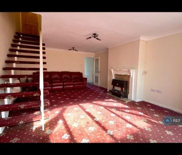 3 bedroom terraced house to rent - Photo 1