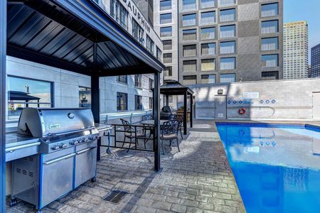1009 Rue de Bleury, Montréal, QC - Photo 3