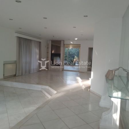 Μονοκατοικία 290 τ.μ. προς ενοικίαση - Photo 4