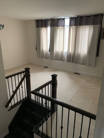 For Lease - 158 Minto Crescent, Milton, Ontario - Photo 3