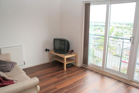 1 bedroom flat to rent - Photo 4
