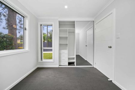 2A Devon Place, Galston. - Photo 4