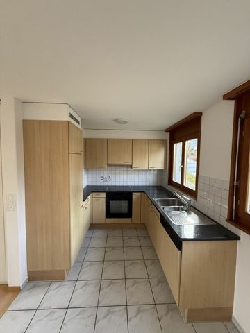 Helle, sonnige 4.5-Zimmer-Wohnung zu vermieten - Photo 5