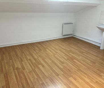 Location Appartement 3 pièces 40m² VALENCE 26000 - Photo 2