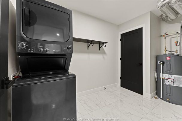 For Lease - 1923 GEORGE Avenue Unit# 2, Windsor, Ontario - Photo 1