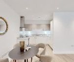 3 bedroom flat to rent - Photo 2