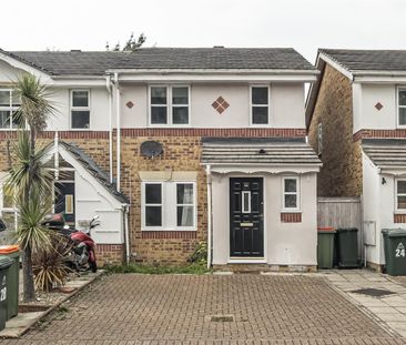 Semi-Detached House To Let - Photo 3