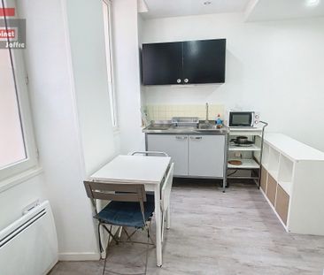 Location Appartement 1 pièce 15m² FONTAINEBLEAU 77300 - Photo 6