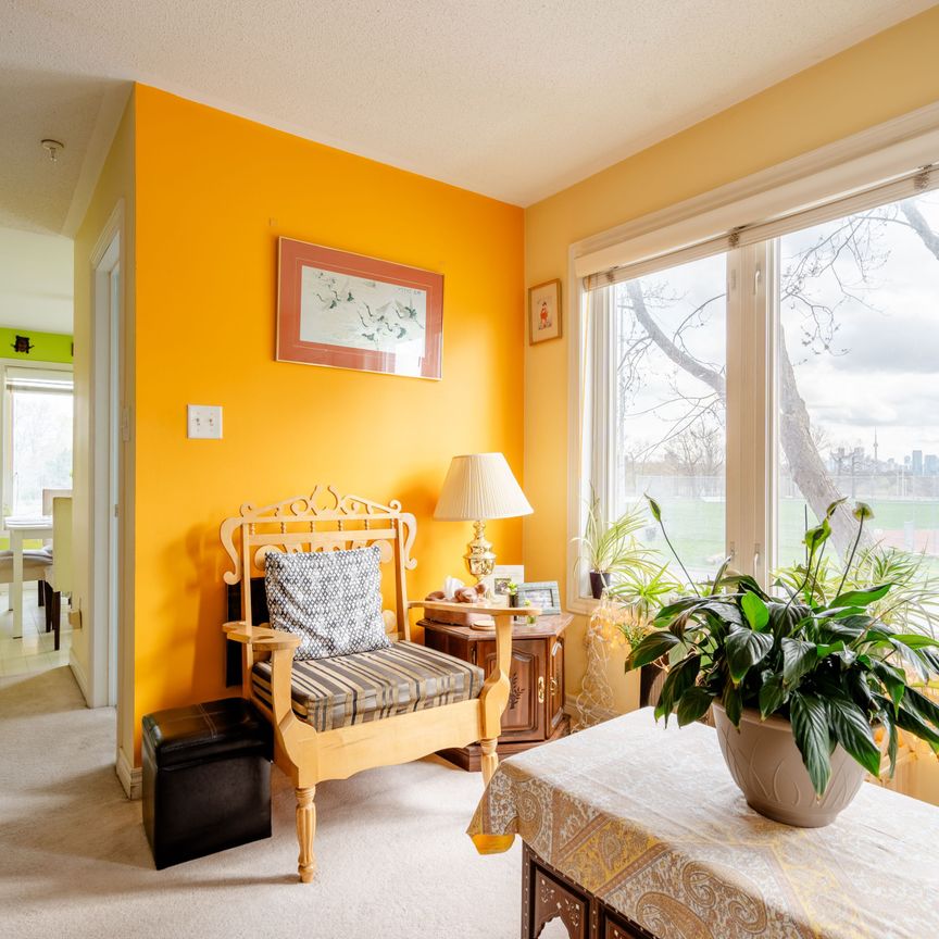 For Lease - 6A Leaside Park Drive, Toronto, Ontario - Photo 1