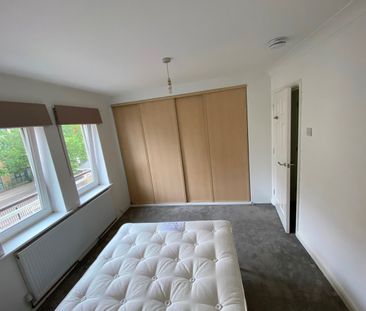 4 Bed Terraced House, Woodland Crescent, SE16 - Photo 6
