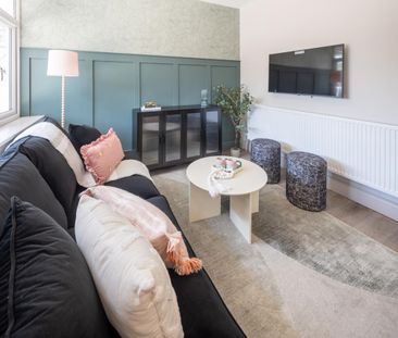 1 bedroom in a flat share to rent - Photo 2