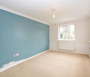 Vicarage Road, Hampton Wick - 2 bedrooms Property for lettings - Chasebuchanan - Photo 4