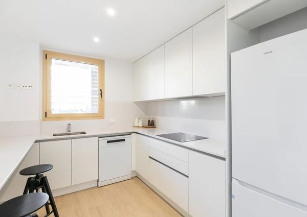 Carrer de Pi i Margall, Badalona, Catalonia 08912