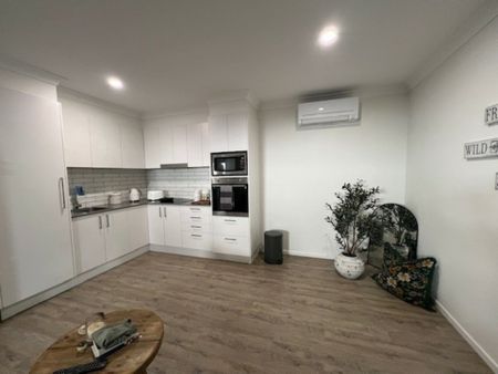 Modern Granny Flat Including Water and Power - Photo 4