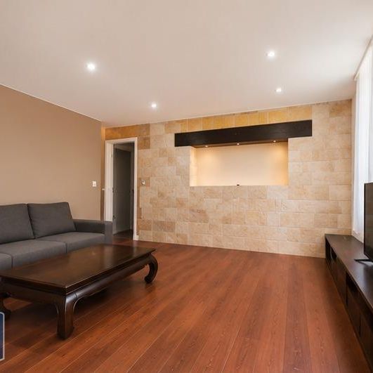 Location Appartement 2 pièces 47m² LIBOURNE 33500 - Photo 1